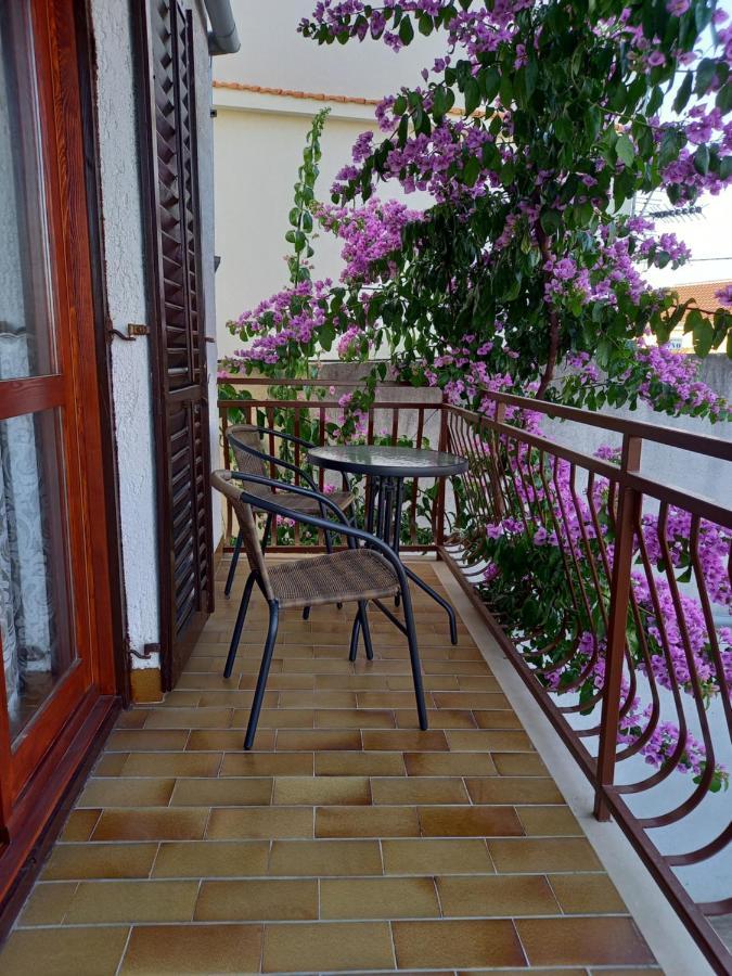 Apartmani Danica Биоград-на-Мору Экстерьер фото